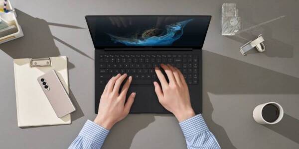 Samsung-Galaxy-Notebook